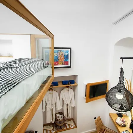 Clock Wise Syros Ermoupoli