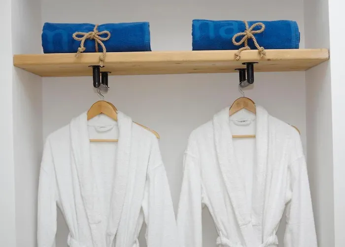 Horologium Syros Lägenhet Ermoupoli